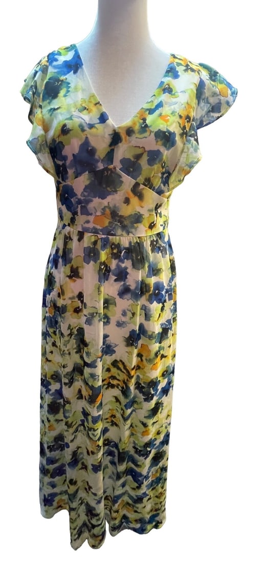 DKNY Floral Jewel Neck Scuba Dress Size 2 Green Blue Fit & Flare: DKNY Floral Jewel Neck Scuba Dress Size 2 Green Blue Fit & Flare Elevate your wardrobe with this stunning DKNY Jewel Neck Scuba Dress featuring a vibrant green and blue floral pattern. Designed in a f