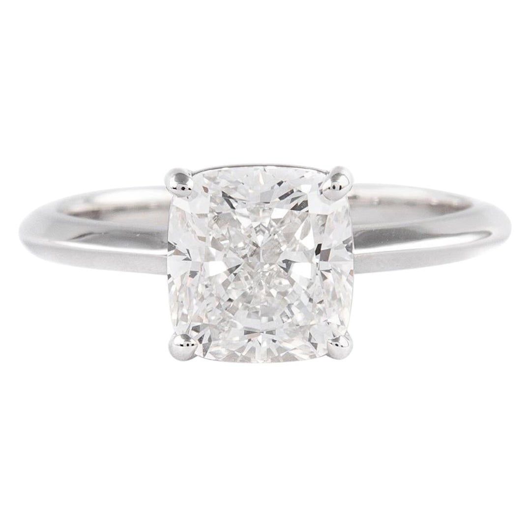 GIA 2.50 Carat Cushion Cut Diamond Solitaire Ring 18 Karat White Gold: GIA 2.50 Carat Cushion Cut Diamond Solitaire Ring 18 Karat White Gold This stunning modern diamond solitaire ring features a GIA graded 2.50 carat cushion cut diamond with an H color grade and VS1 cla