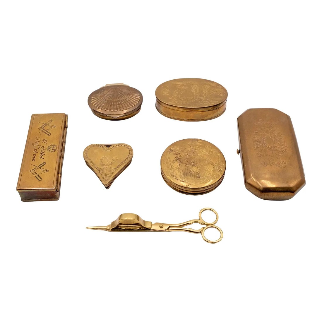 Set of 7 Mottahedeh Winterthur Brass Pill Boxes with Candle Snuff: Set of 7 Mottahedeh Winterthur Brass Pill Boxes with Candle Snuff This exquisite set of 7 Mottahedeh Winterthur brass pill boxes includes a Colonial Williamsburg candle snuff. Each piece showcases cla