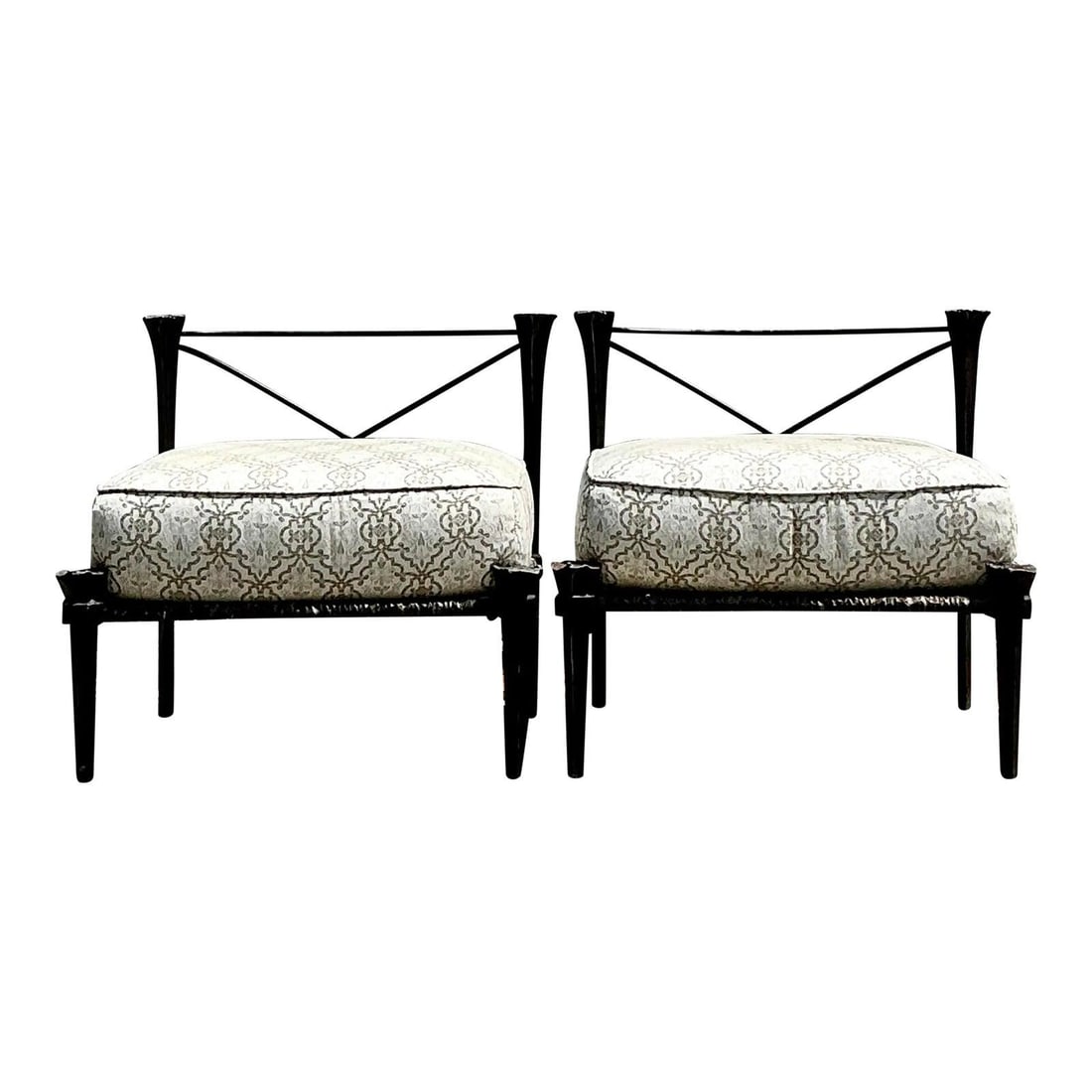 Set of 2 Vintage Boho Arcadia Slipper Chairs by Michael Taylor: Set of 2 Vintage Boho Arcadia Slipper Chairs by Michael Taylor Enhance your home with this exquisite Set of 2 Vintage Boho Cast Aluminum "Arcadia" Slipper Chairs, inspired by the iconic designs of Mic