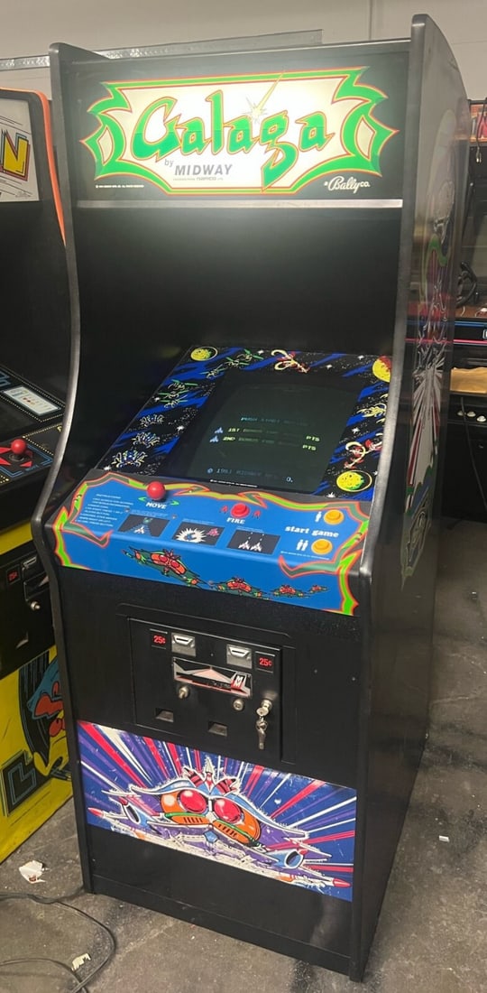Rare NAMCO GALAGA Arcade Machine 1981 Excellent Condition: Rare NAMCO GALAGA Arcade Machine 1981 Excellent Condition Introducing the classic GALAGA Arcade Machine by NAMCO, a true gem from 1981. This arcade machine is in excellent condition both inside and ou