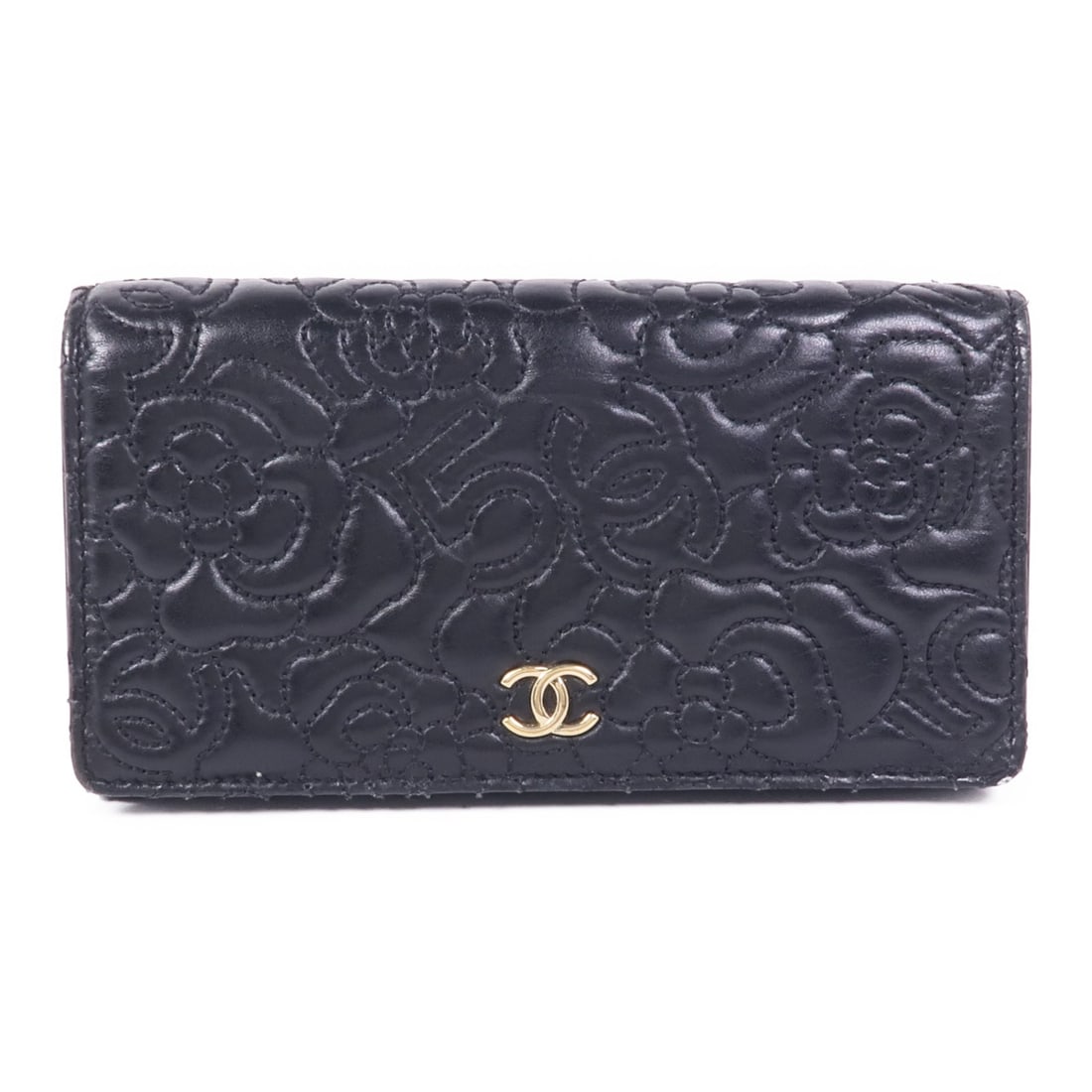 CHANEL Black Calfskin Leather Bifold Wallet with GHW: CHANEL Black Calfskin Leather Bifold Wallet with GHW This elegant CHANEL bifold wallet is crafted from high-quality black calfskin leather, offering a luxurious feel and durable construction. The wall
