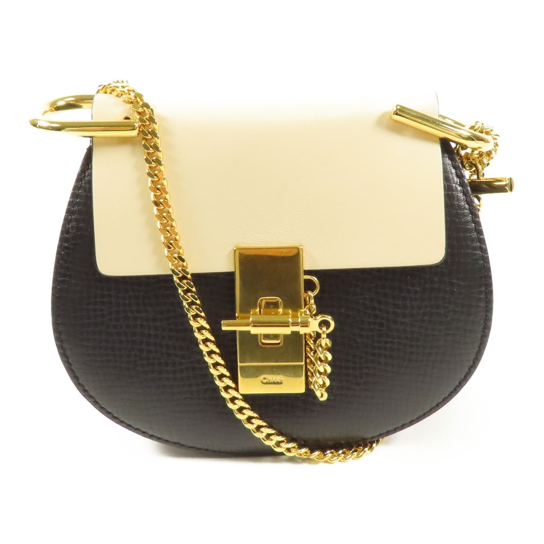Chloe Drew Shoulder Bag Black Beige Calfskin Leather GHW: Chloe Drew Shoulder Bag Black Beige Calfskin Leather GHW Elevate your style with the Chloe Drew Bag, a chic shoulder bag crafted from luxurious black calfskin leather. This sophisticated accessory fea