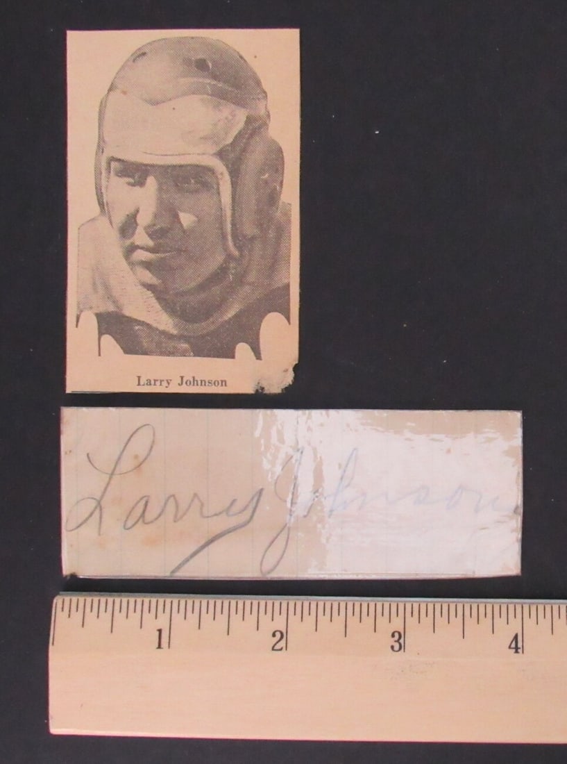 Larry Johnson New York Giants Signed Cut Photo PSA/DNA: Larry Johnson New York Giants Signed Cut Photo PSA/DNA This is an original signed cut featuring Larry Johnson, showcasing his connection to both the Haskell Indian and the New York Giants. Accompanied