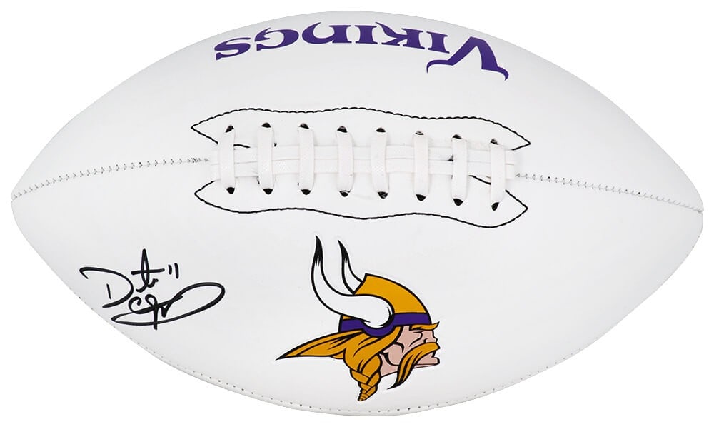Daunte Culpepper Signed Minnesota Vikings Franklin White Football with COA: Daunte Culpepper Signed Minnesota Vikings Franklin White Football with COA This is a Daunte Culpepper signed Minnesota Vikings logo football, featuring a classic white design by Franklin. This origina
