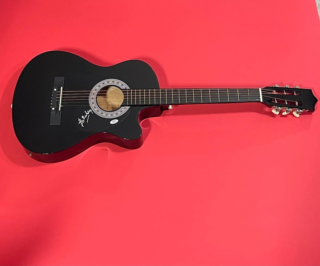 Bo Diddley Signed Pickguard PSA/DNA Authenticated Blues Memorabilia: Bo Diddley Signed Pickguard PSA/DNA Authenticated Blues Memorabilia This is a pickguard autographed by the legendary blues guitarist Bo Diddley, known for his unique style and contributions to the gen