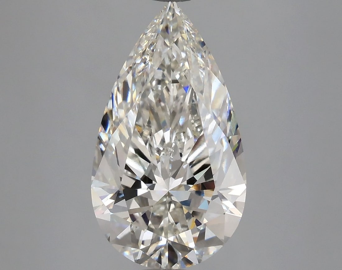 Loose Diamond - PEAR 4.38ct G VS1: Loose Diamond - PEAR 4.38ct G VS1 Source: This is a real non-mined Diamond that has been grown in a lab Shape: PEAR Carats: 4.38 Color: G Clarity: VS1 Certification: IGI Video: