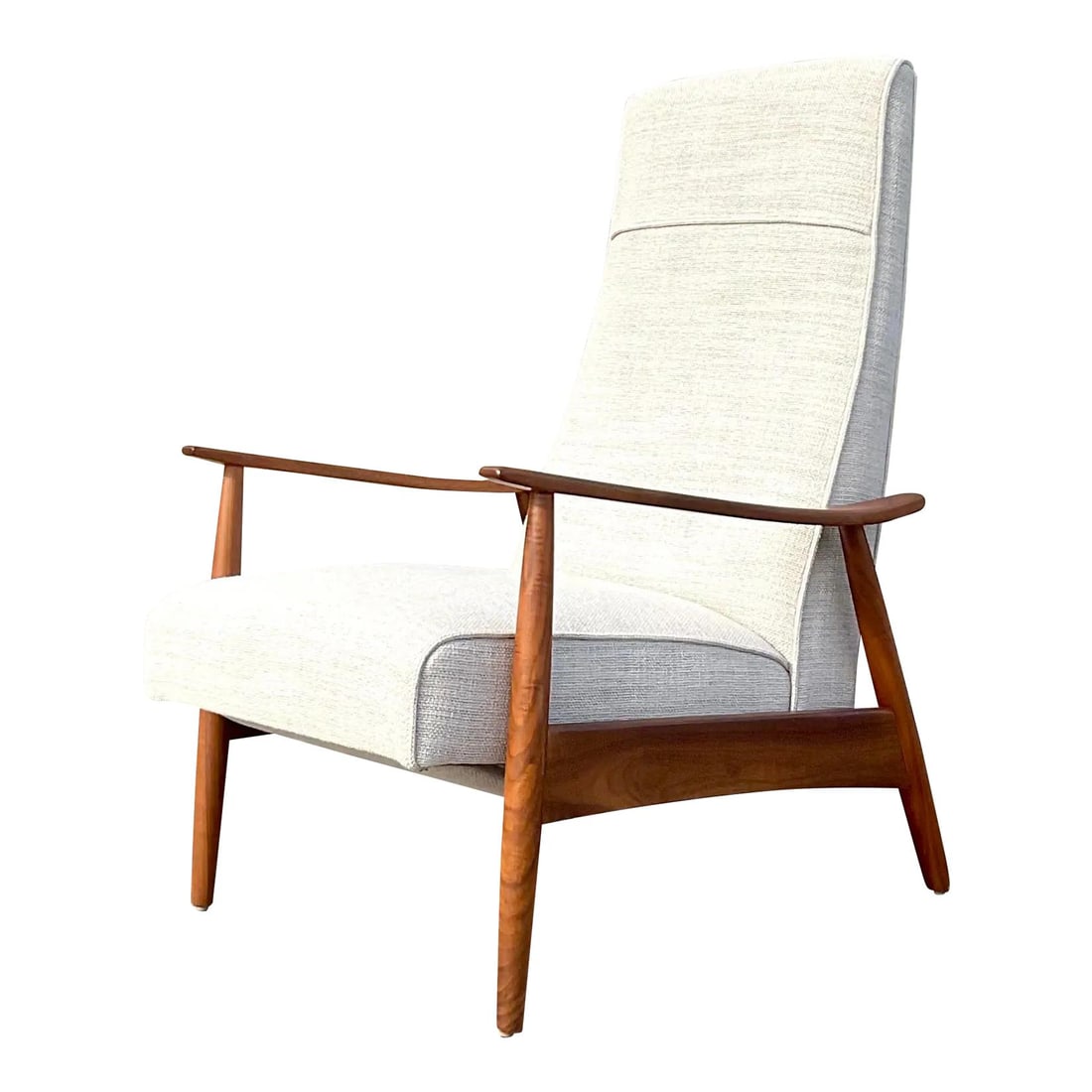 Vintage Boho Reclining Lounge Chair by Milo Baughman for Thayer Coggin: Vintage Boho Reclining Lounge Chair by Milo Baughman for Thayer Coggin Experience the charm of vintage design with this stunning Boho Reclining Lounge Chair, expertly crafted by the renowned Milo Baug