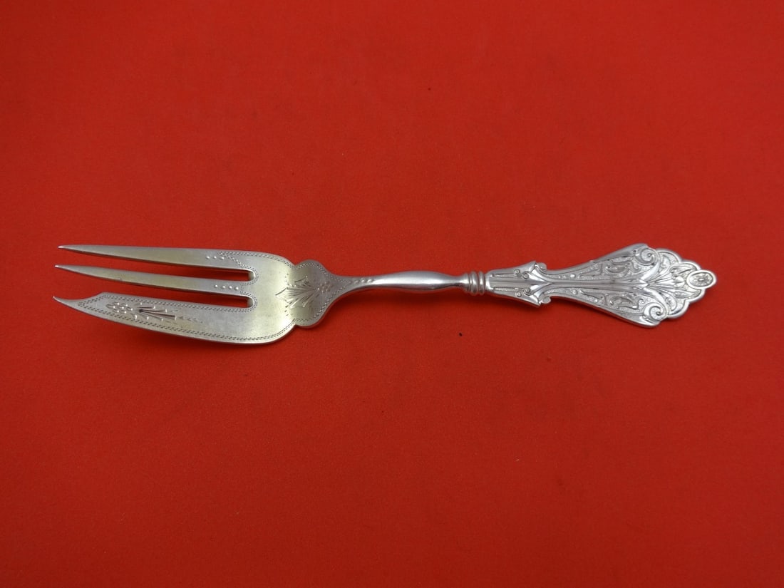 George Sharp Corinthian Sterling Silver 6 Salad Fork Gold Washed Bright-Cut: George Sharp Corinthian Sterling Silver 6 Salad Fork Gold Washed Bright-Cut Discover the elegance of the Corinthian pattern with this exquisite salad fork crafted by George Sharp. Made from high-quali