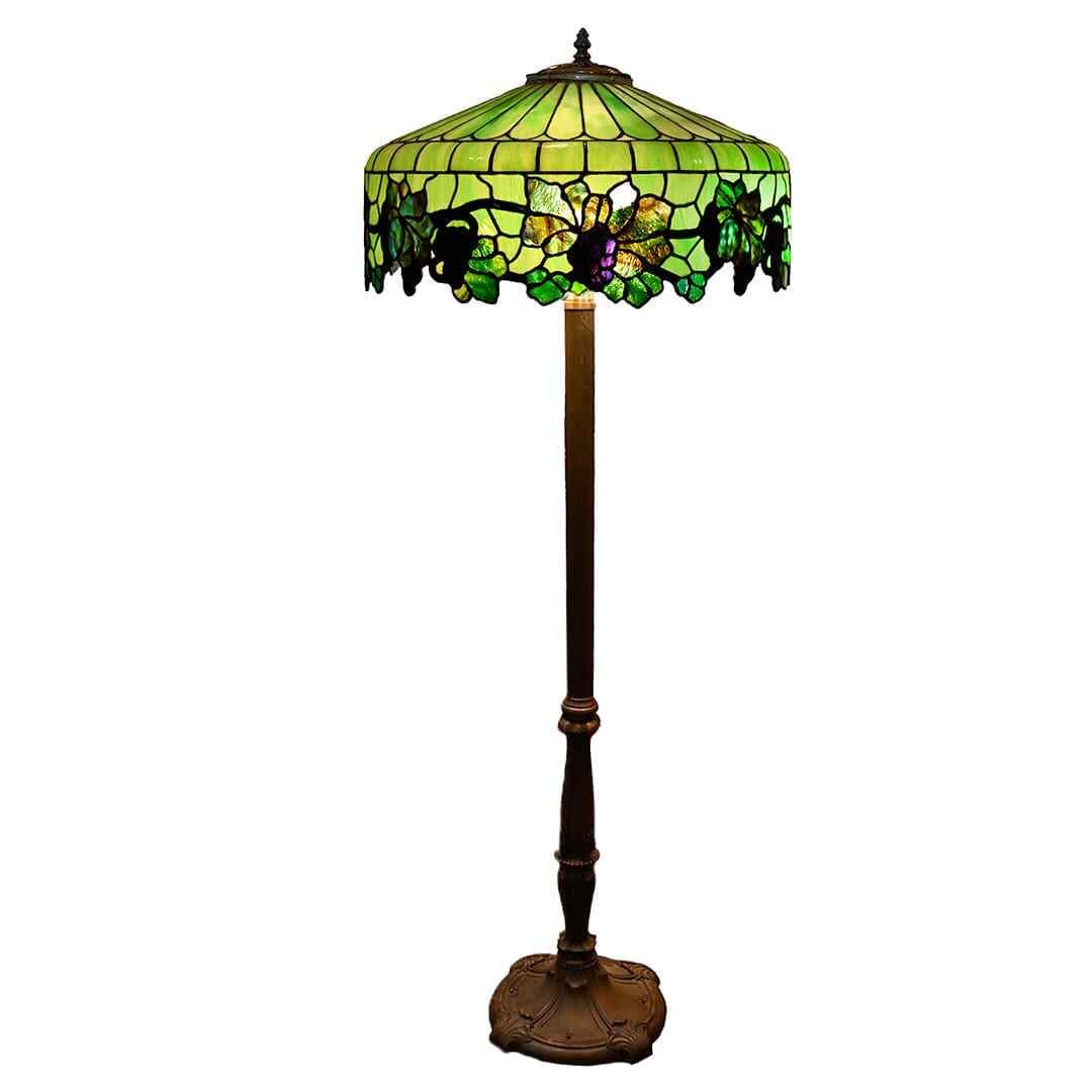 Original Art Nouveau Floor Lamp with Green Leaded Glass Shade Circa 1900-1920: Original Art Nouveau Floor Lamp with Green Leaded Glass Shade Circa 1900-1920 This exquisite Original American Art Nouveau Floor Lamp, dating from circa 1900-1920, showcases a stunning early 20th-cent