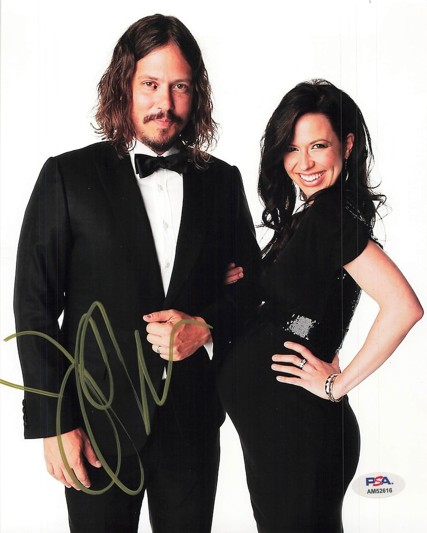 John Paul White Autographed 8x10 Photo PSA/DNA Certified Singer: John Paul White Autographed 8x10 Photo PSA/DNA Certified Singer Celebrate the artistry of John Paul White with this professionally printed 8x10 photograph, personally signed by the acclaimed singer. T