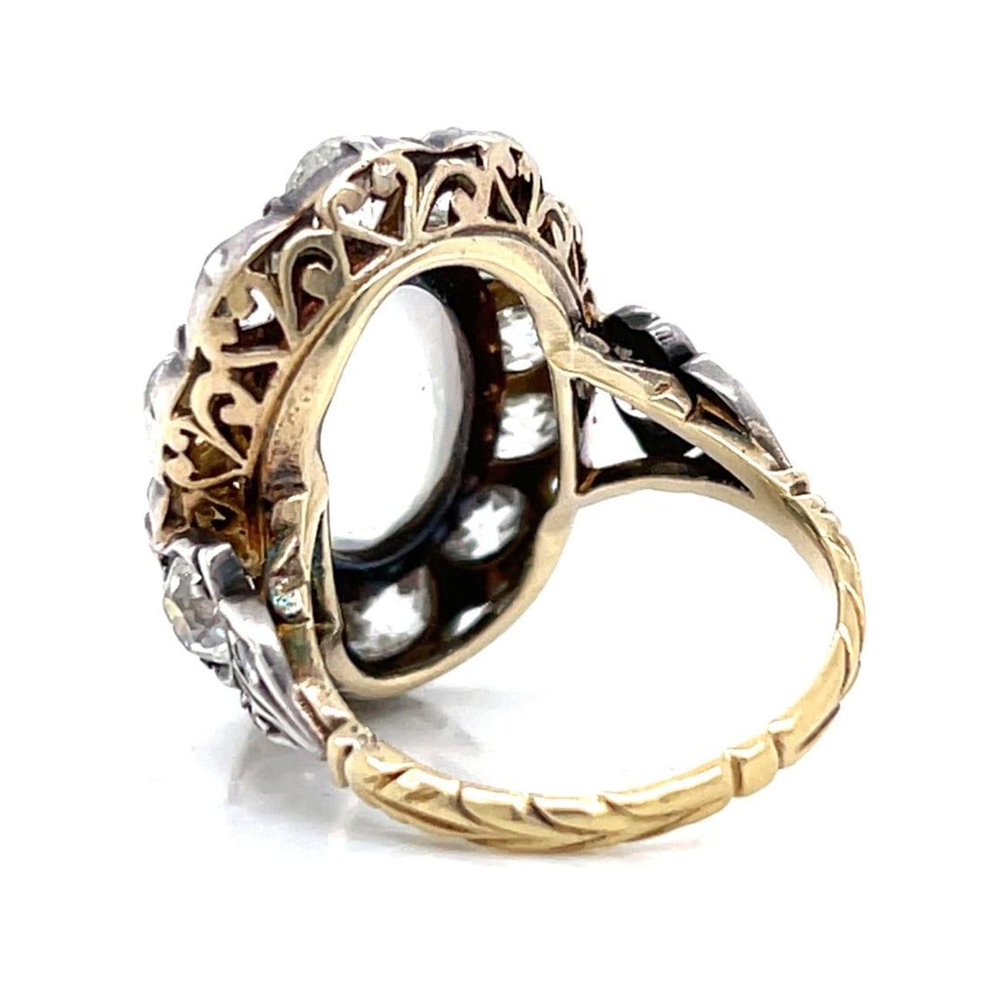 Victorian 14K Gold Silver Moonstone Diamond Ring 5.00 Ct: Victorian 14K Gold Silver Moonstone Diamond Ring 5.00 Ct This exquisite Victorian ring features a stunning combination of 14K yellow gold and silver, adorned with a beautiful moonstone and 14 Old Mine