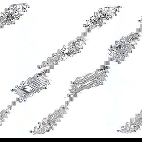 2.50ct Diamond Drop Earrings in 18k White Gold: 2.50ct Diamond Drop Earrings in 18k White Gold Elevate your elegance with these stunning multi diamond drop earrings, crafted from luxurious 18k white gold. Featuring a total diamond weight of 2.50 ca