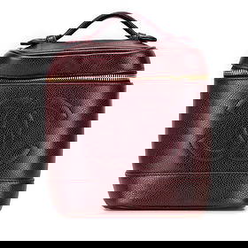 Chanel CC Caviar Leather Vanity Bag Red Italy: Chanel CC Caviar Leather Vanity Bag Red Italy Presenting the Chanel CC Caviar Vanity Bag, a luxurious accessory crafted from exquisite caviar leather. This stylish bag features a sleek flat top handle