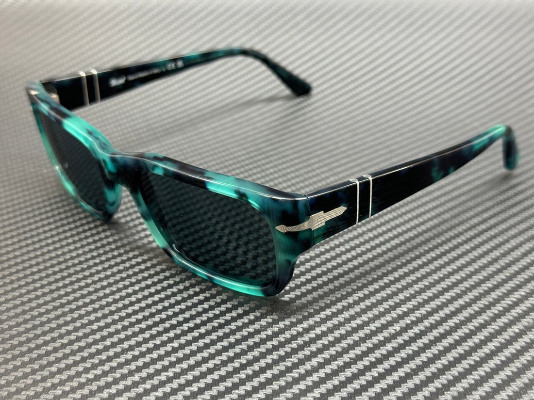 Persol PO3347S 1211R5 Havana Blue 55mm Sunglasses with Box and Certificate: Persol PO3347S 1211R5 Havana Blue 55mm Sunglasses with Box and Certificate Elevate your style with these PERSOL PO3347S 1211R5 sunglasses, designed for a unisex appeal. The chic Havana Blue frame comp