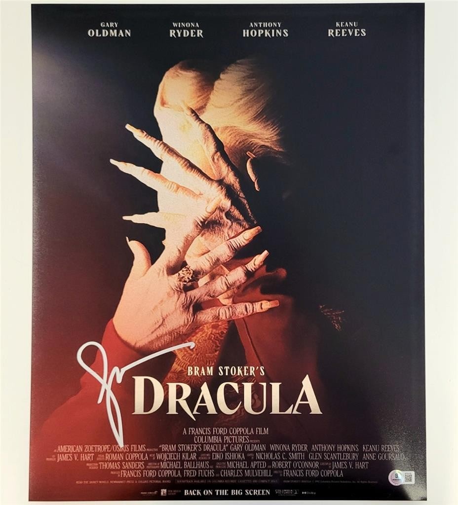 Gary Oldman Signed Dracula 16x20 Photo Beckett Authenticated: Gary Oldman Signed Dracula 16x20 Photo Beckett Authenticated This striking 16x20 photograph of Gary Oldman as Dracula showcases his iconic portrayal in the classic horror film. The photo is an origina