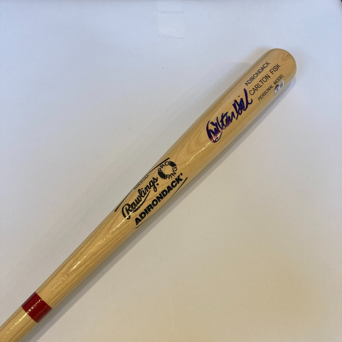 Carlton Fisk Signed Adirondack Baseball Bat with Beckett Hologram: Carlton Fisk Signed Adirondack Baseball Bat with Beckett Hologram This Carlton Fisk Signed Adirondack Game Model Baseball Bat is a must-have for any baseball enthusiast. Featuring the legendary Chicag