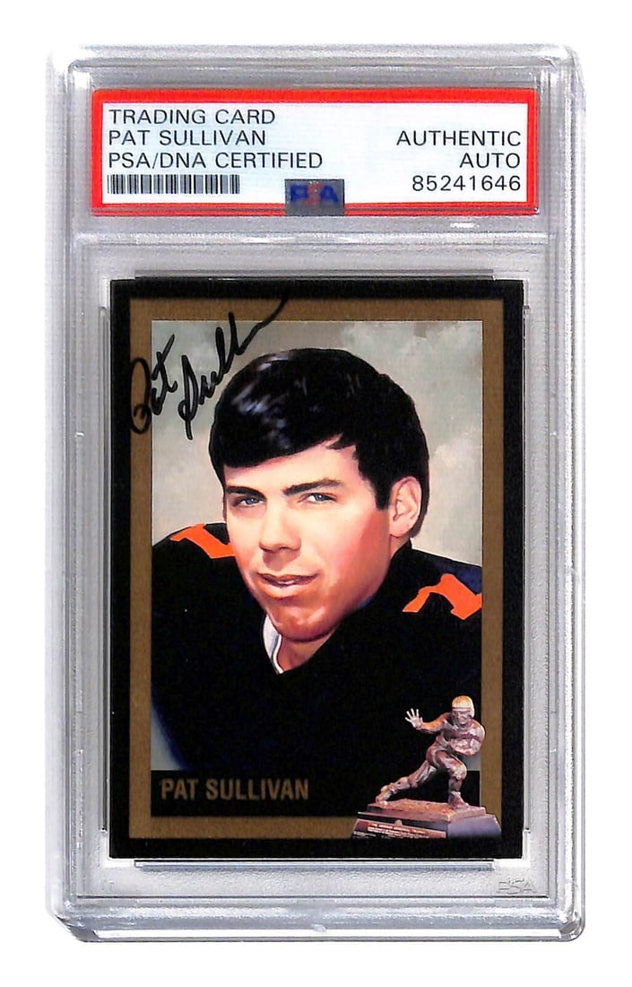 Pat Sullivan 1971 Heisman Autographed Football Card Auburn Tigers PSA: Pat Sullivan 1971 Heisman Autographed Football Card Auburn Tigers PSA This is an original Pat Sullivan autographed football card from the 1971 Heisman Trophy winner. The card features Pat Sullivan, wh