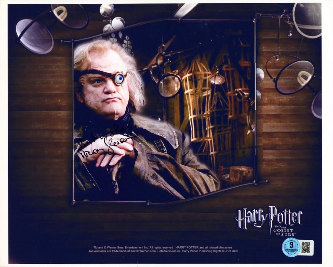 Brendan Gleeson Signed Harry Potter Photo 8.5x11 Best Wishes BAS: Brendan Gleeson Signed Harry Potter Photo 8.5x11 Best Wishes BAS This captivating 8.5x11 horizontal photograph features Brendan Gleeson, known for his role in Harry Potter & The Goblet of Fire, person