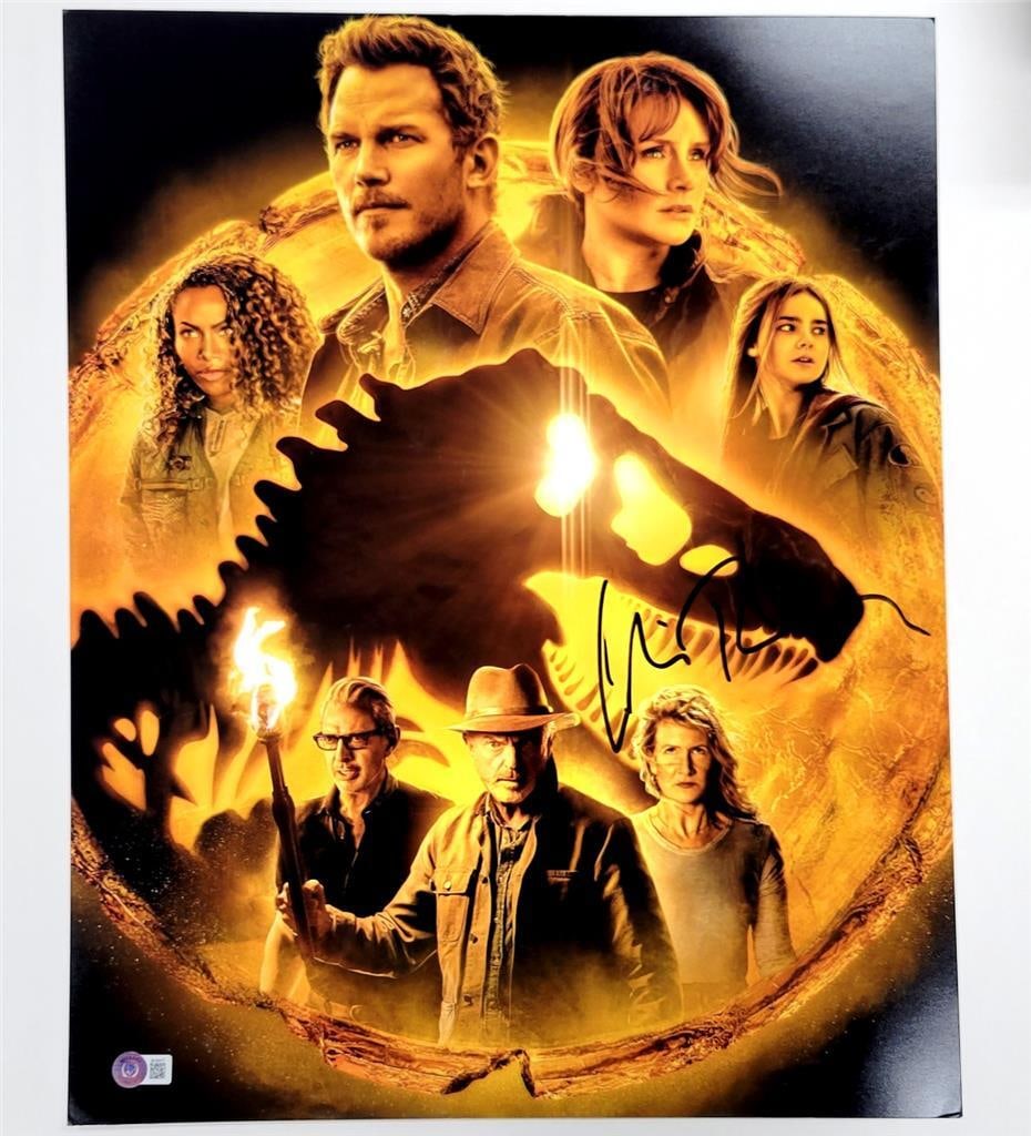 Colin Trevorrow Autographed Jurassic World Dominion 16x20 Photo Beckett Authenticated: Colin Trevorrow Autographed Jurassic World Dominion 16x20 Photo Beckett Authenticated This striking 16x20 photograph from the blockbuster movie "Jurassic World Dominion" is signed by director Colin Tr