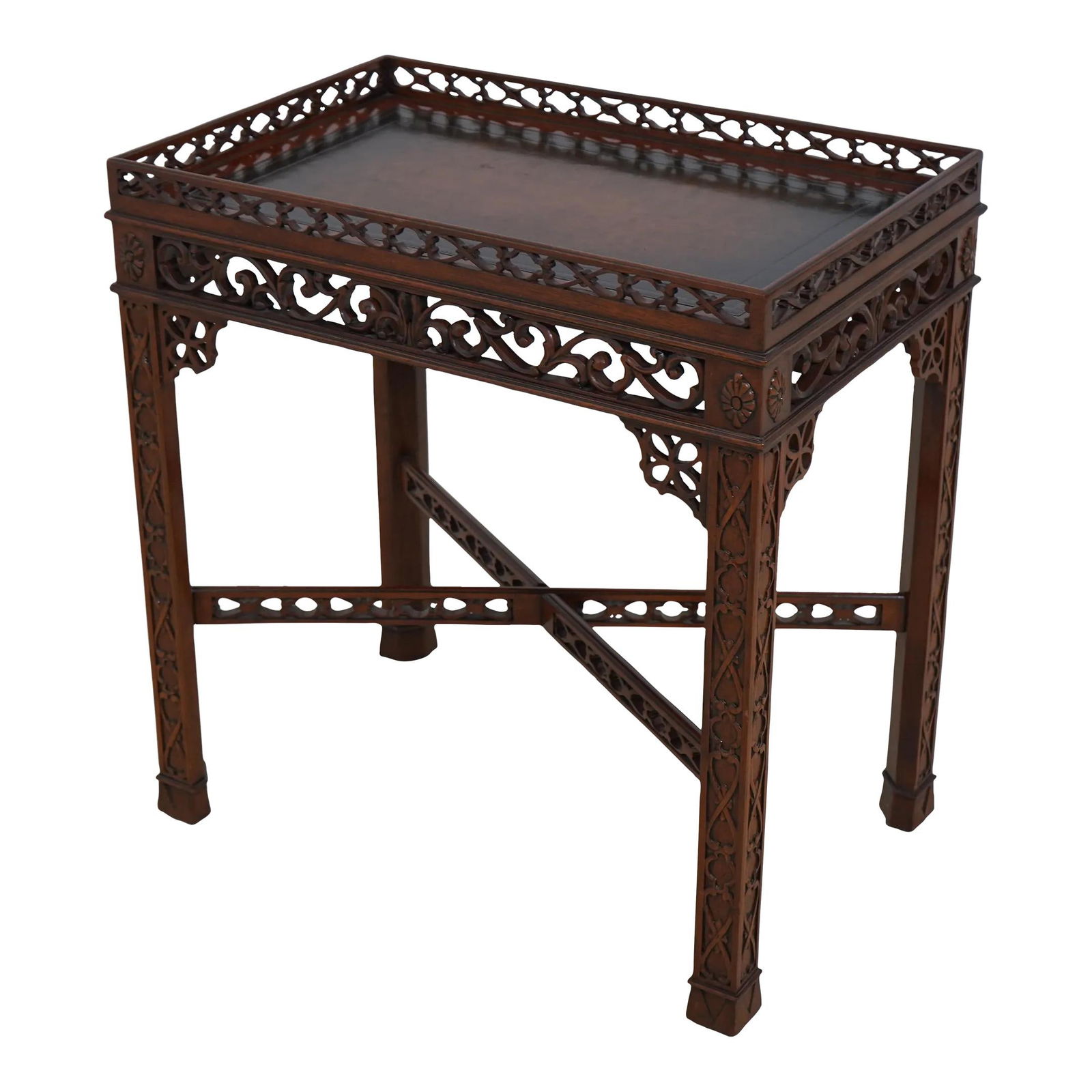 Maitland Smith Chippendale Mahogany Tea Table with Tooled Leather Top: Maitland Smith Chippendale Mahogany Tea Table with Tooled Leather Top This exquisite Maitland Smith tea table showcases a classic Chippendale design, perfect for adding a touch of elegance to any room