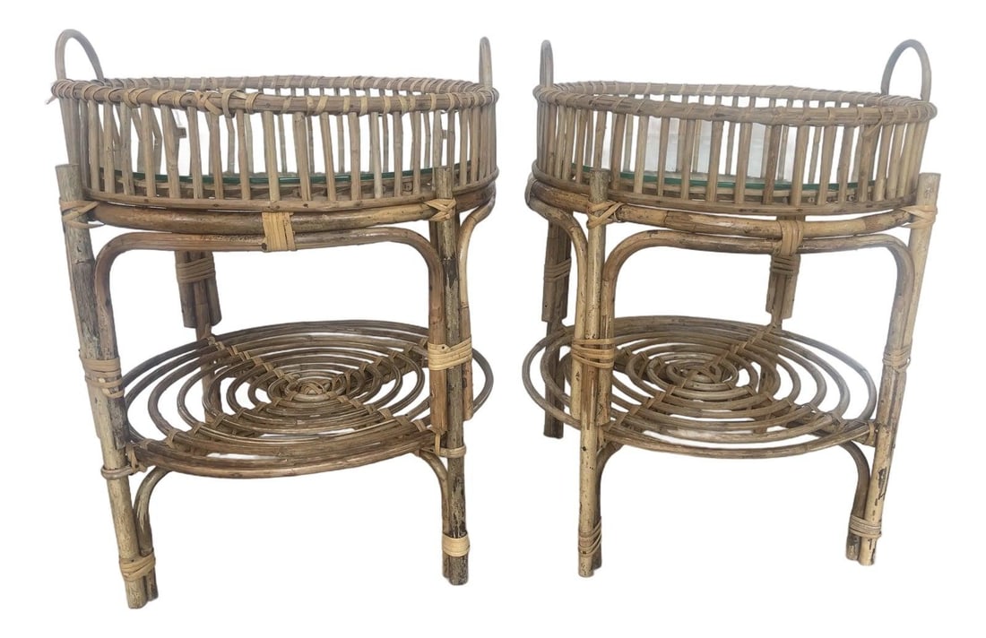 Pair of Vinyage Bamboo Rattan Tray Tables with Glass Insert: Pair of Vinyage Bamboo Rattan Tray Tables with Glass Insert Discover this charming pair of Vinyage Bamboo Rattan Tray Tables featuring elegant glass inserts. These versatile side tables are perfect fo