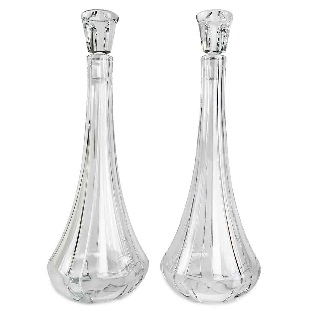 Baccarat Neptune Decanter Set of 2 Clear Art Glass: Baccarat Neptune Decanter Set of 2 Clear Art Glass This exquisite set of two Baccarat Glass Neptune Decanters showcases the exceptional craftsmanship of 20th-century France. Each decanter is made from