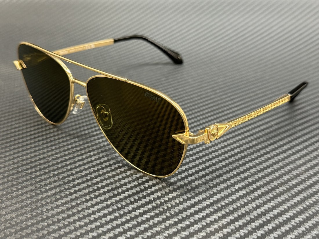 Versace VE2283 10027I Gold Brown Mirror Men's Sunglasses with Authenticity Certificate: Versace VE2283 10027I Gold Brown Mirror Men's Sunglasses with Authenticity Certificate Elevate your style with these Versace VE2283 sunglasses, designed for the fashion-forward man. Featuring a luxuri