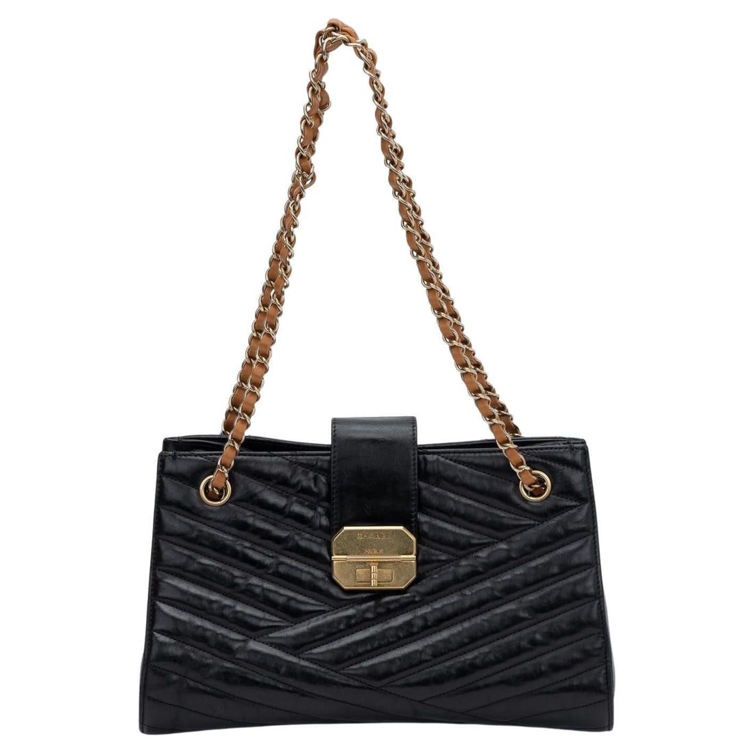 Chanel Black Gabrielle Tote Bag Collection 15 with Hologram: Chanel Black Gabrielle Tote Bag Collection 15 with Hologram Introducing the elegant Chanel Black Gabrielle Shoulder Bag, a timeless accessory crafted for style and versatility. This stunning tote feat