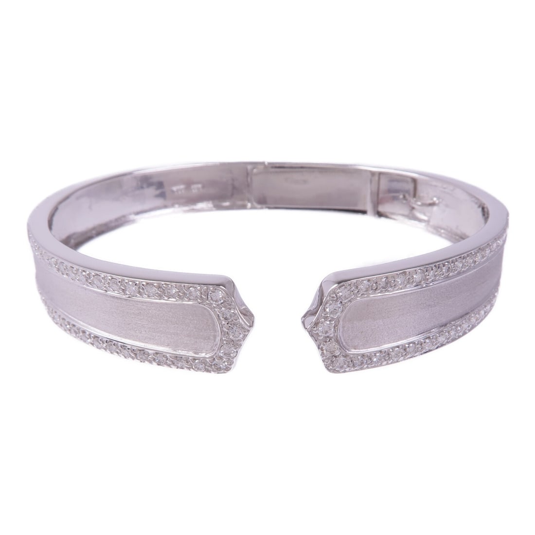 Diamond Bracelet in 18K White Gold by JEWELRY (1 of 9)