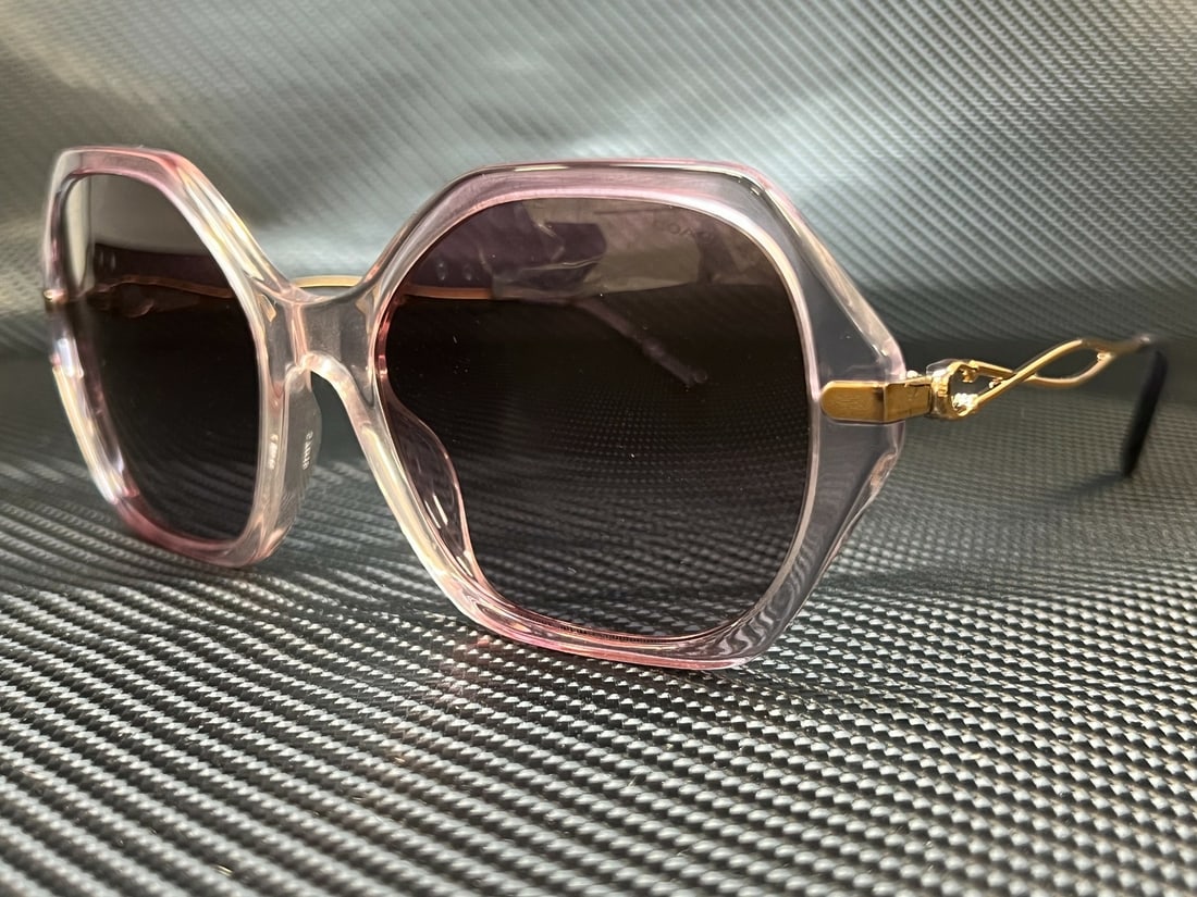 Coach HC8315 56418H Women's 57mm Gradient Violet Square Sunglasses: Coach HC8315 56418H Women's 57mm Gradient Violet Square Sunglasses Elevate your accessory game with these stylish Coach HC8315 56418H sunglasses. Designed for women, these square sunglasses feature a