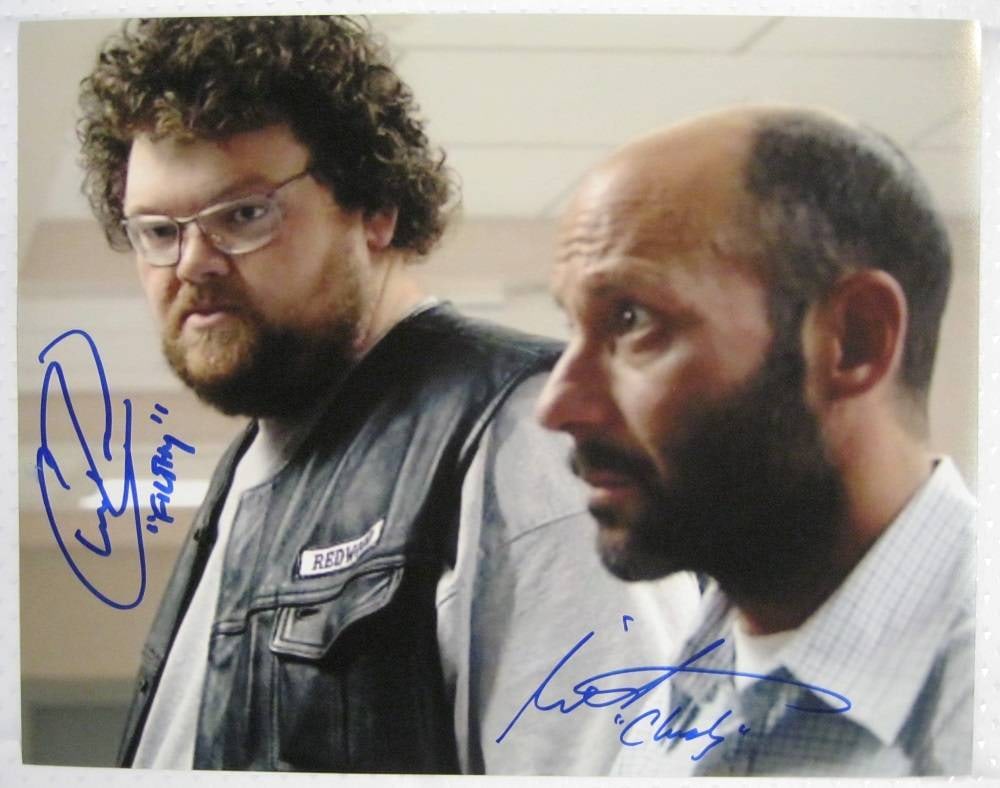 Christopher Reed Michael Ornstein Signed 11x14 Sons of Anarchy Photo: Christopher Reed Michael Ornstein Signed 11x14 Sons of Anarchy Photo This is a signed 11x14 photograph featuring Christopher Reed and Michael Ornstein from the popular television series Sons of Anarch