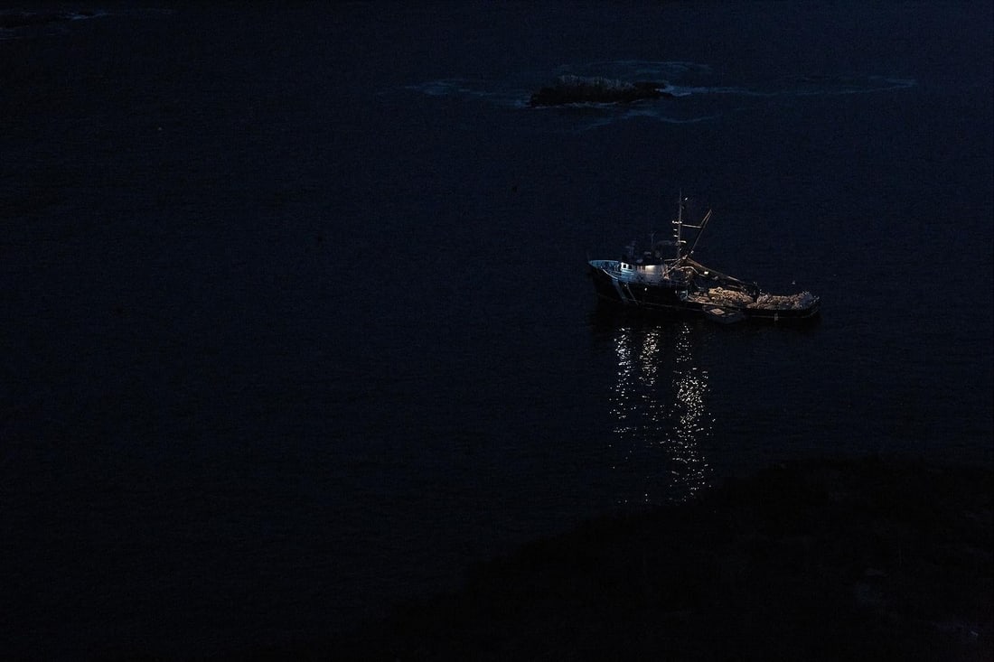 Rowan Daly Untitled Nr 4017 Seascape Photography 18 x 24 Edition of 20 (1 of 2)