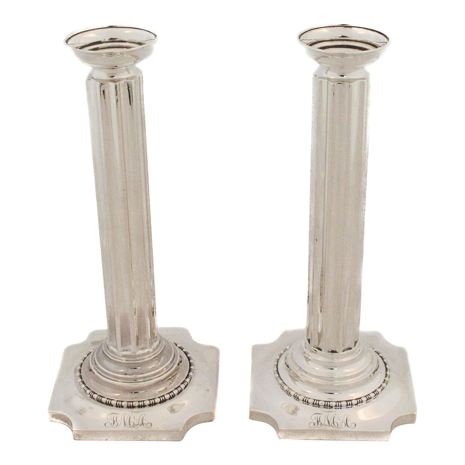 Elegant Goodnow & Jenks Sterling Silver Candlesticks Set of 2 9in Height: Elegant Goodnow & Jenks Sterling Silver Candlesticks Set of 2 9in Height This exquisite pair of sterling silver candlesticks stands 9 inches tall, showcasing the elegance of early 20th-century design.