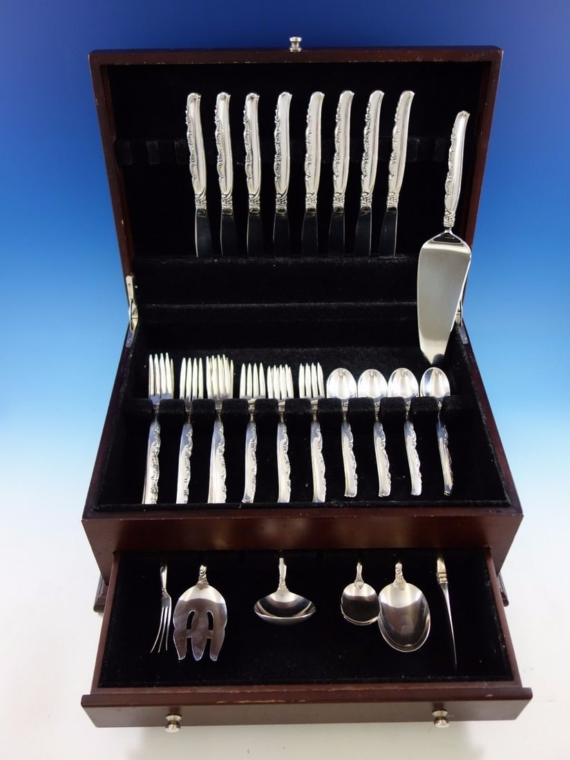 Oneida Flower Lane Sterling Silver Flatware Set for 8 39 Pieces (1 of 11)