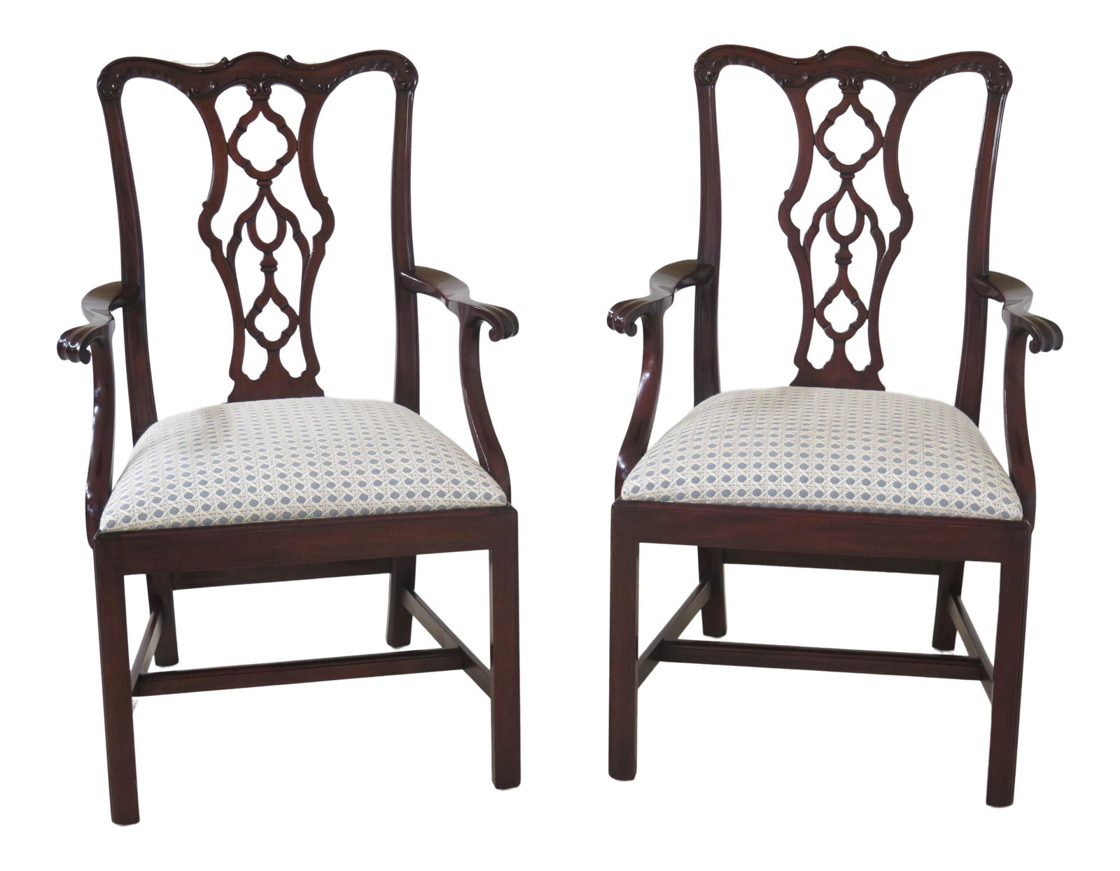 Henkel Harris Pair of #115 Carved Mahogany Arm Chairs Chippendale Style (1 of 10)