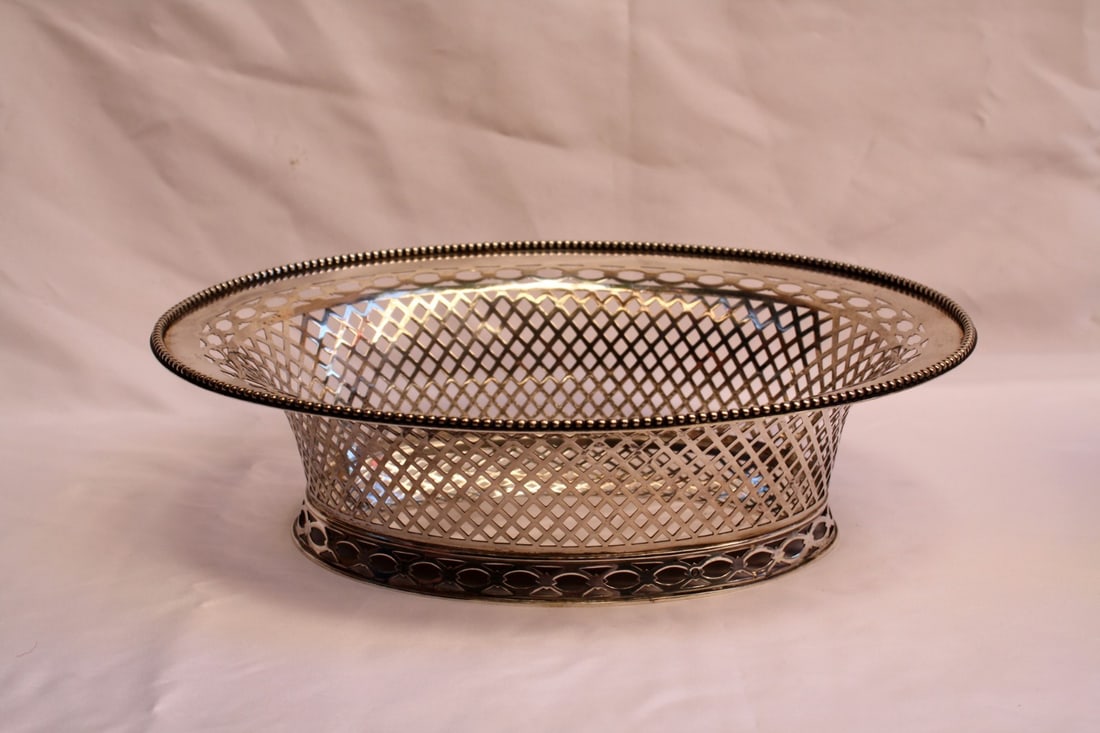 English 1900 Repose Sterling Silver Basket 11.65 x 8.55 x 3.3 (1 of 10)
