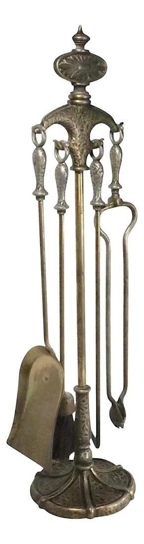 Early 20th Century Cahill Arts and Crafts 5 Piece Fireplace Tool Set: Early 20th Century Cahill Arts and Crafts 5 Piece Fireplace Tool Set This stylish 5-piece fireplace tool set, attributed to Cahill, captures the essence of the Arts and Crafts movement. The set includ