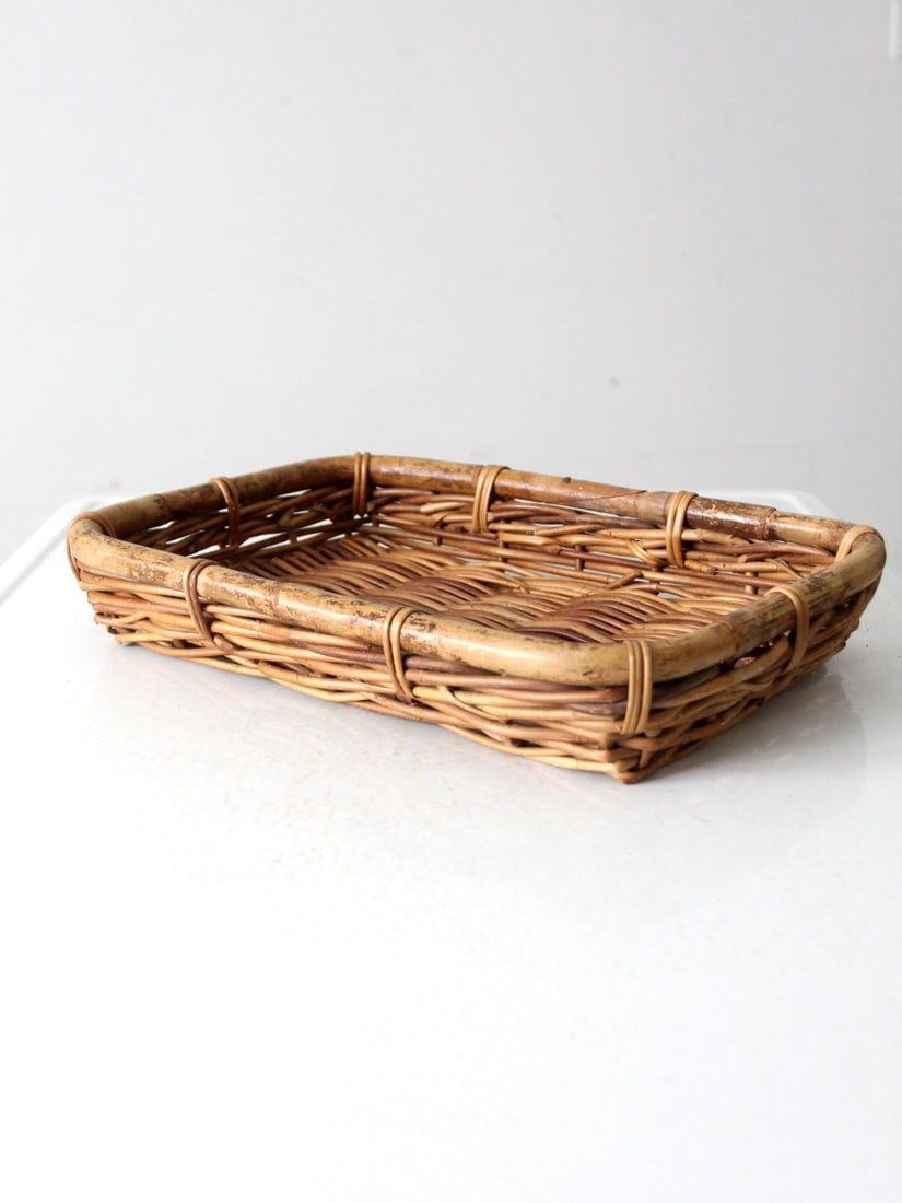Charming Vintage Woven Rattan Serving Tray 16.75 x 11.5 (1 of 9)