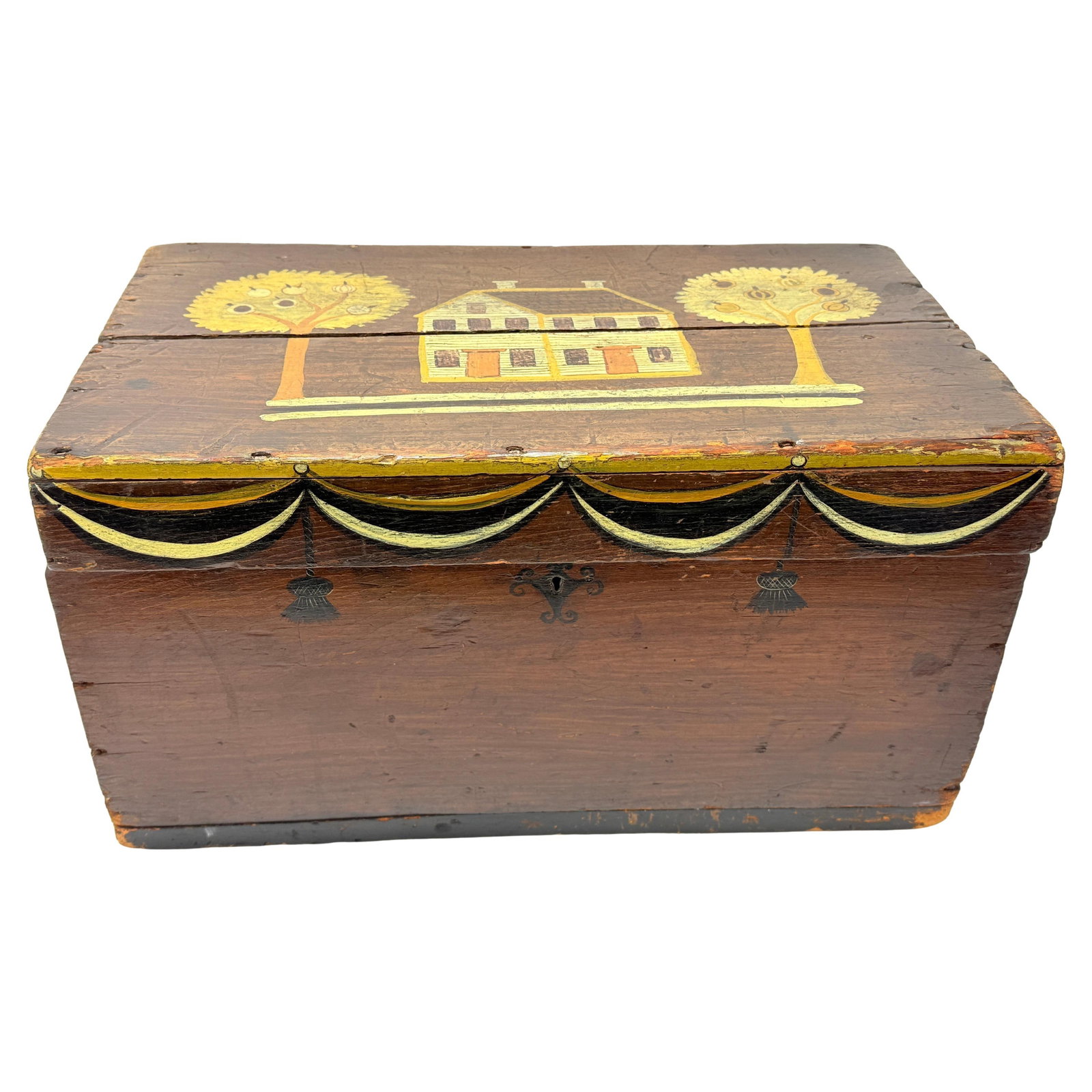 18th Century New England Folk Art Painted Box with Trompe-l'oeil Design: 18th Century New England Folk Art Painted Box with Trompe-l'oeil Design Discover this exquisite 18th Century New England folk art box, a testament to early American craftsmanship and artistry. This ch