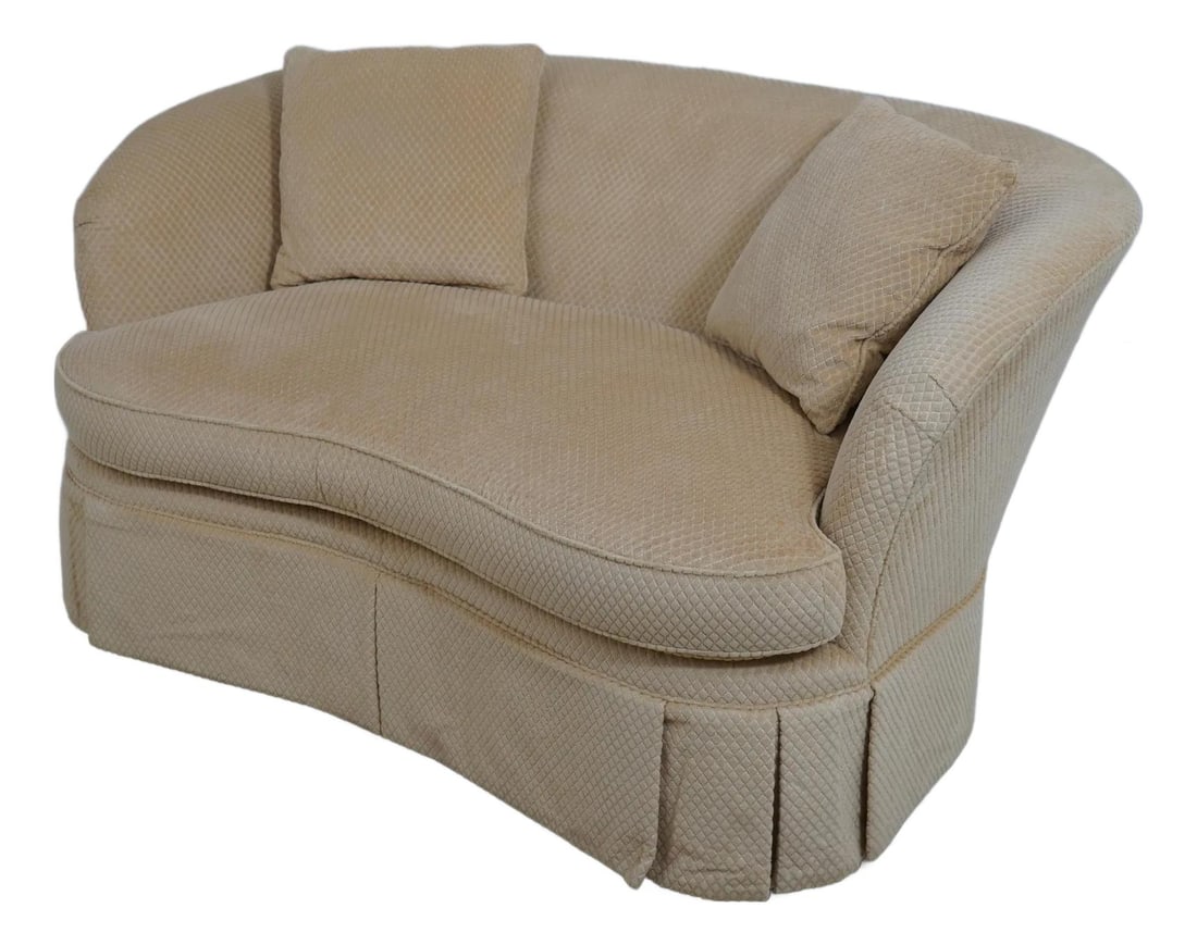 Elegant Pearson Kidney Shape Gold Upholstered Loveseat with Pillows: Elegant Pearson Kidney Shape Gold Upholstered Loveseat with Pillows Elevate your living space with this elegant Pearson Kidney Shape Upholstered Loveseat. Crafted with quality construction, it feature