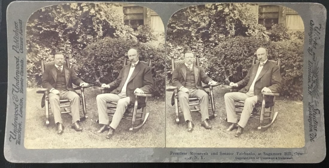 1905 Original Theodore Roosevelt Charles Fairbanks Stereoview Underwood & Underwood: 1905 Original Theodore Roosevelt Charles Fairbanks Stereoview Underwood & Underwood This original 1905 stereoview features an iconic image of Theodore Roosevelt and Charles Fairbanks, capturing a mome
