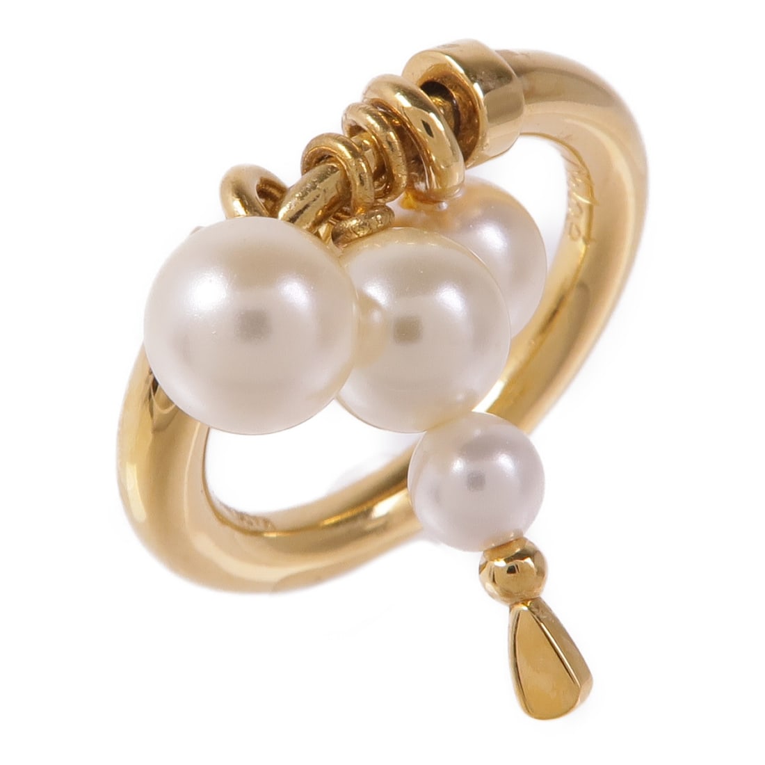 Chloe Gold Ring Size 5.5 Elegant White Metal Design: Chloe Gold Ring Size 5.5 Elegant White Metal Design This elegant Chloe ring features a chic design with a distinctive white frame, perfect for adding a touch of sophistication to any outfit. Made in F