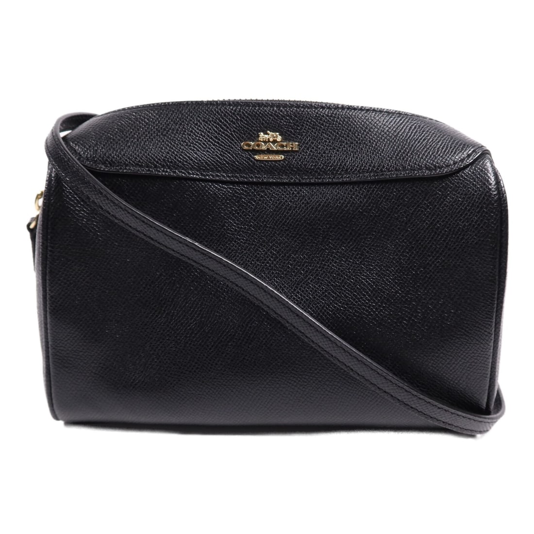 COACH Black Calfskin Leather Shoulder Bag GHW: COACH Black Calfskin Leather Shoulder Bag GHW This stylish COACH shoulder bag is crafted from premium black calfskin leather, offering a sophisticated touch to any outfit. With a height of 6.1 inches,