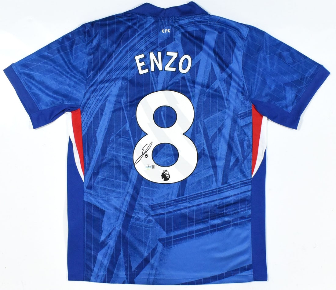 Enzo Fernandez Signed Chelsea FC Home Jersey #8 Beckett W Hologram: Enzo Fernandez Signed Chelsea FC Home Jersey #8 Beckett W Hologram Own a piece of soccer memorabilia with this Enzo Fernandez autographed Chelsea Home Soccer Jersey #8. This original jersey showcases