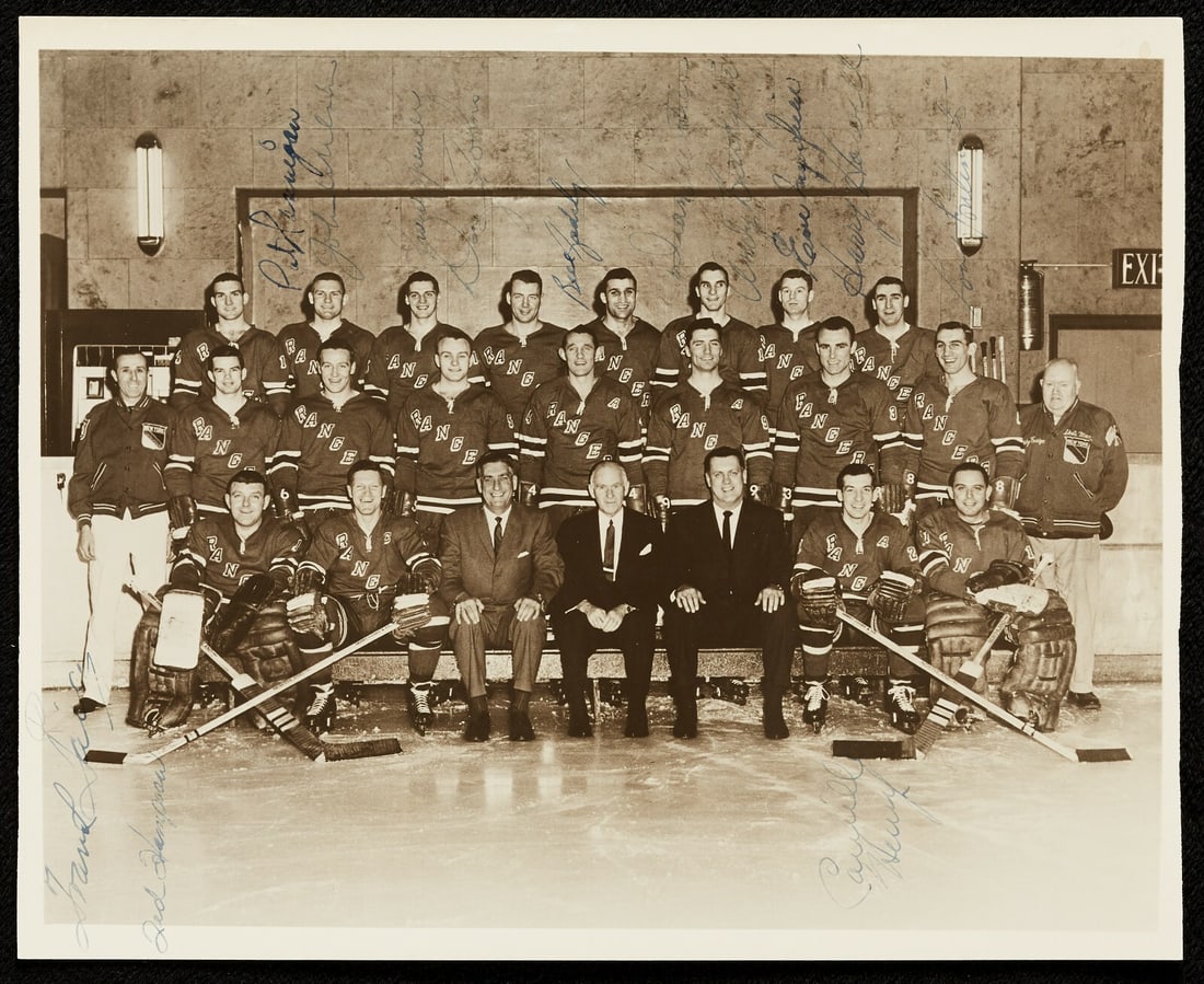 1960-61 New York Rangers Team Signed Photo 8x10 with JSA COA: 1960-61 New York Rangers Team Signed Photo 8x10 with JSA COA This original 8x10 photo captures the 1960-61 New York Rangers team and features a total of 13 signatures from legendary players, including