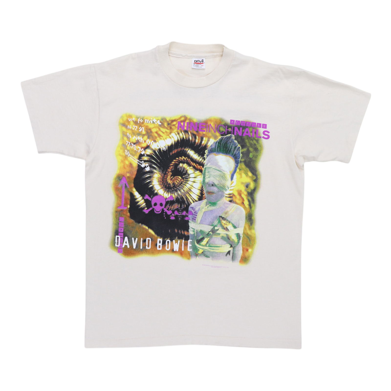 1995 Nine Inch Nails David Bowie Vintage Shirt Tan Cotton: 1995 Nine Inch Nails David Bowie Vintage Shirt Tan Cotton Presenting an original vintage 1995 Nine Inch Nails David Bowie shirt, a unique piece for fans and collectors alike. This is a true vintage it