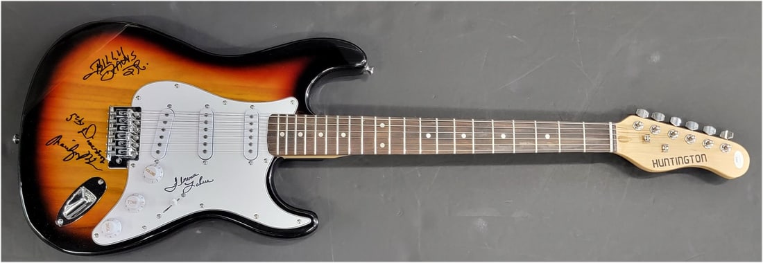 The 5th Dimension Signed Electric Guitar by McCoo LaRue Davis Jr. JSA Authenticated: The 5th Dimension Signed Electric Guitar by McCoo LaRue Davis Jr. JSA Authenticated This authentic Huntington Electric Guitar is signed by the iconic members of The 5th Dimension: Marilyn McCoo, Flore