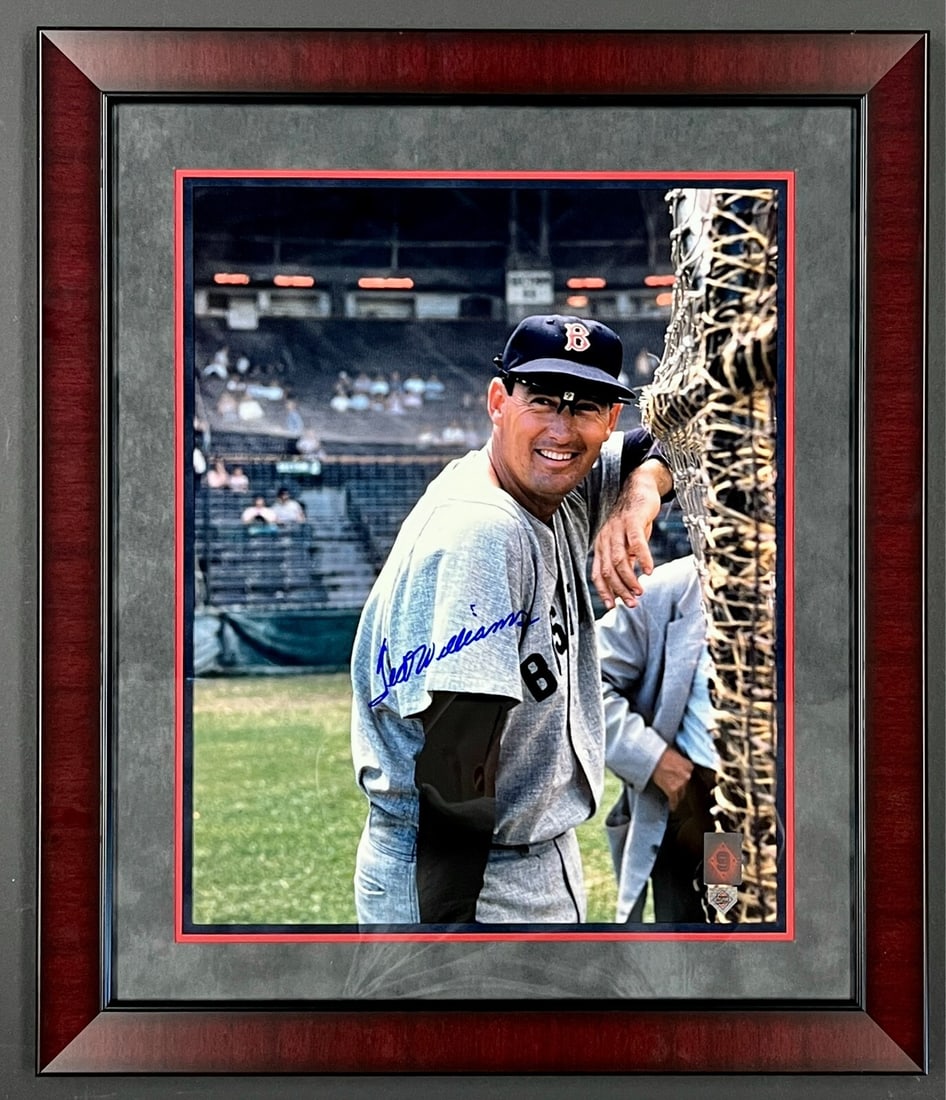 Ted Williams Signed 16x20 Photo Custom Framed Display Green Diamond: Ted Williams Signed 16x20 Photo Custom Framed Display Green Diamond Celebrate the legacy of baseball legend Ted Williams with this stunning custom framed display. This 16x20 photo features Williams' p