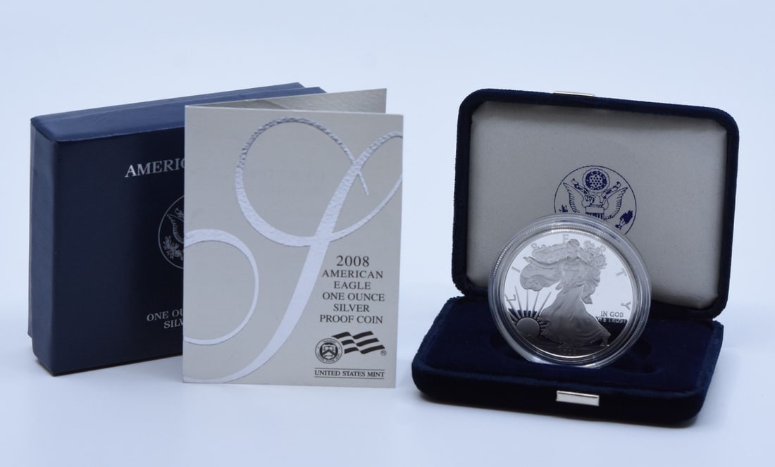 2008-W American Eagle Proof Silver Dollar in Original Packaging: 2008-W American Eagle Proof Silver Dollar in Original Packaging This stunning 2008-W American Proof Silver Eagle coin is a must-have for collectors. Struck by the U.S. Mint, this coin features a remar